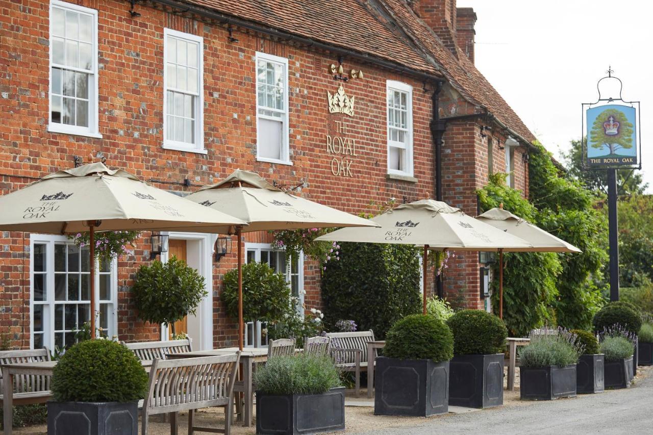 The Royal Oak, Yattendon Frilsham Ngoại thất bức ảnh