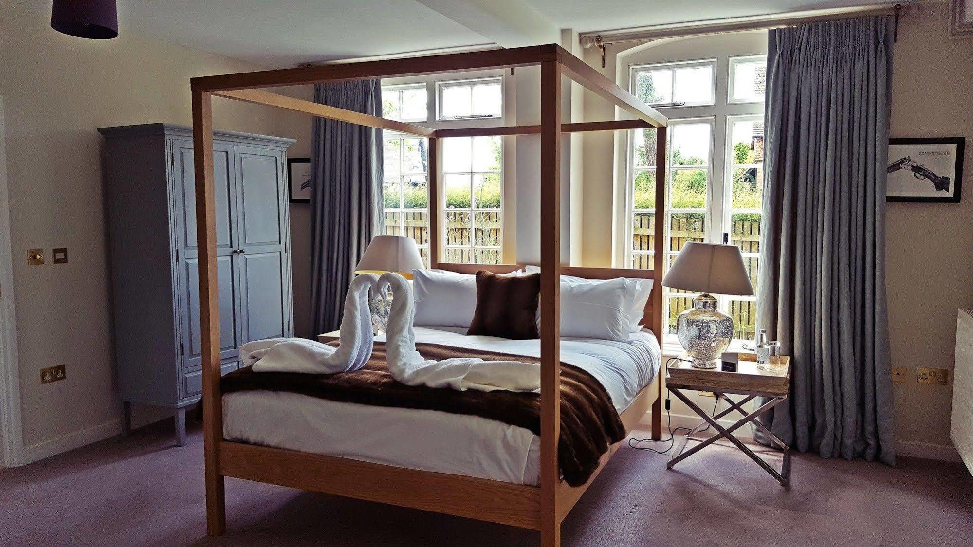 The Royal Oak, Yattendon Frilsham Ngoại thất bức ảnh