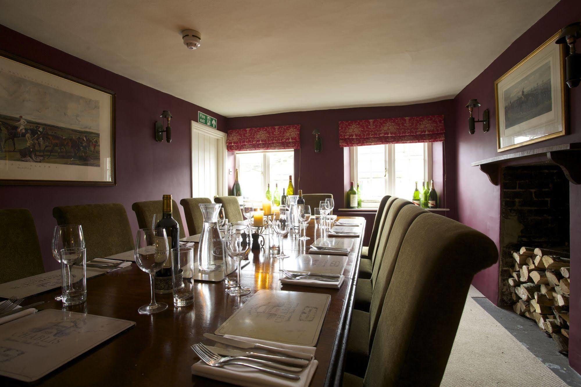 The Royal Oak, Yattendon Frilsham Ngoại thất bức ảnh