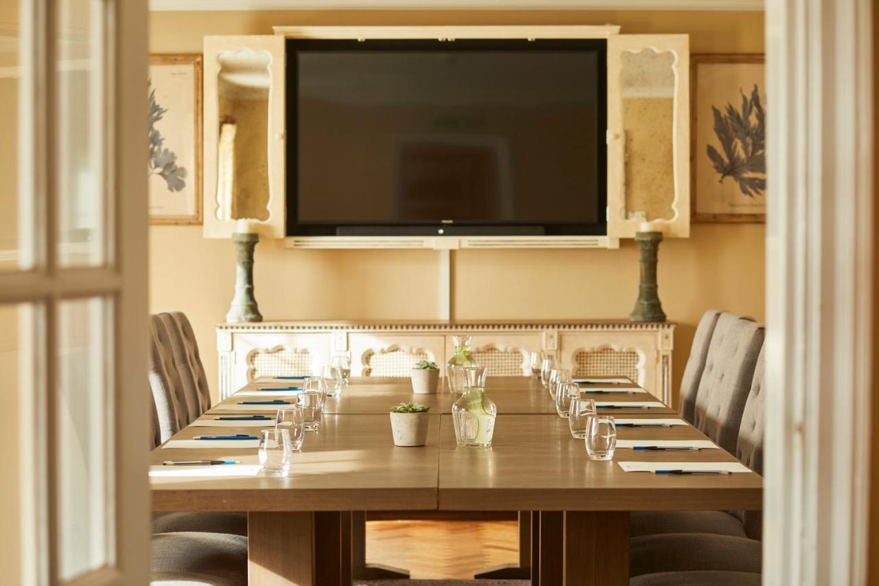 The Royal Oak, Yattendon Frilsham Ngoại thất bức ảnh