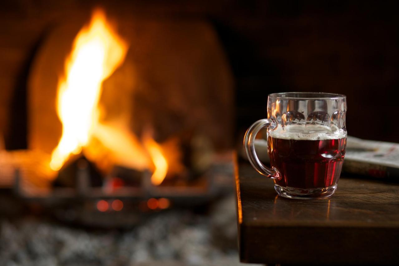 The Royal Oak, Yattendon Frilsham Ngoại thất bức ảnh